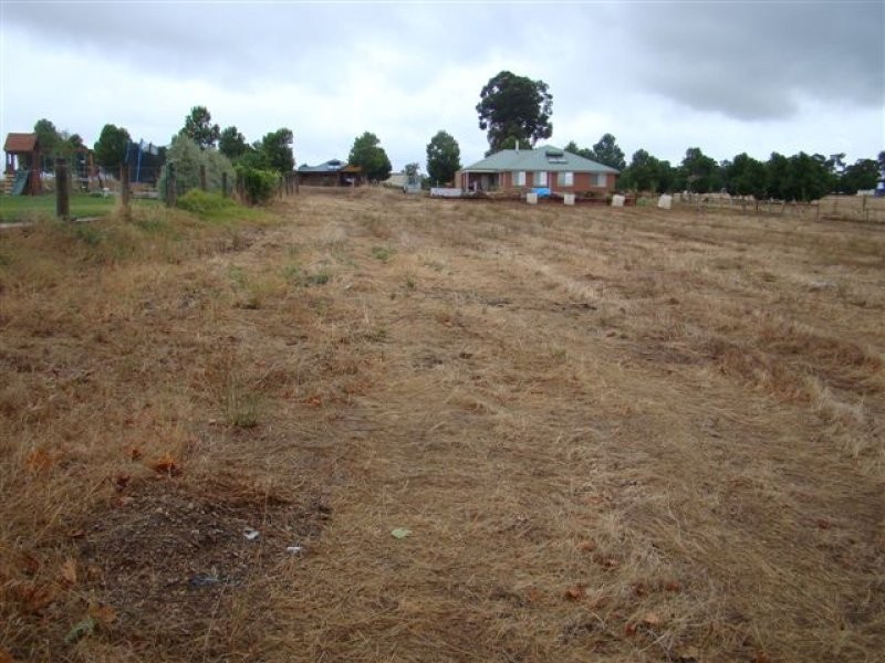 33 Highlands Avenue, Bridgetown WA 6255