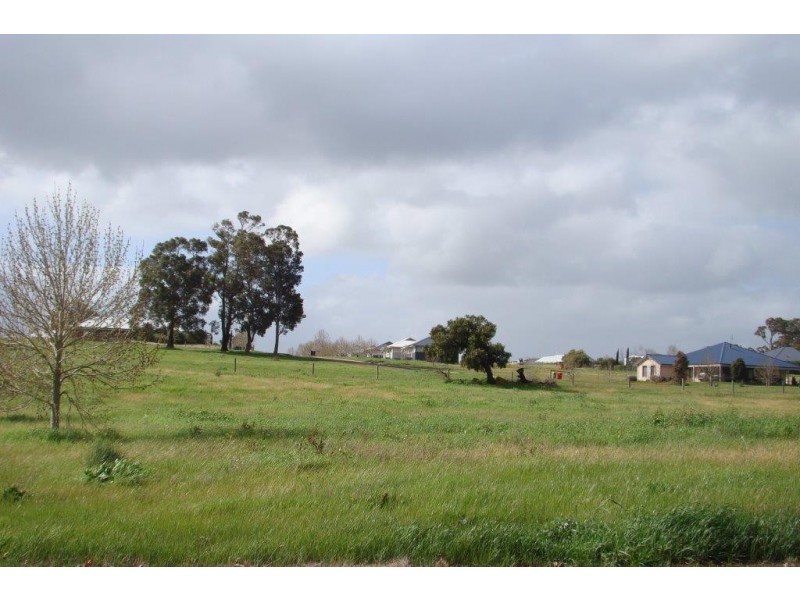 208/30 Galloway Drive, Bridgetown WA 6255