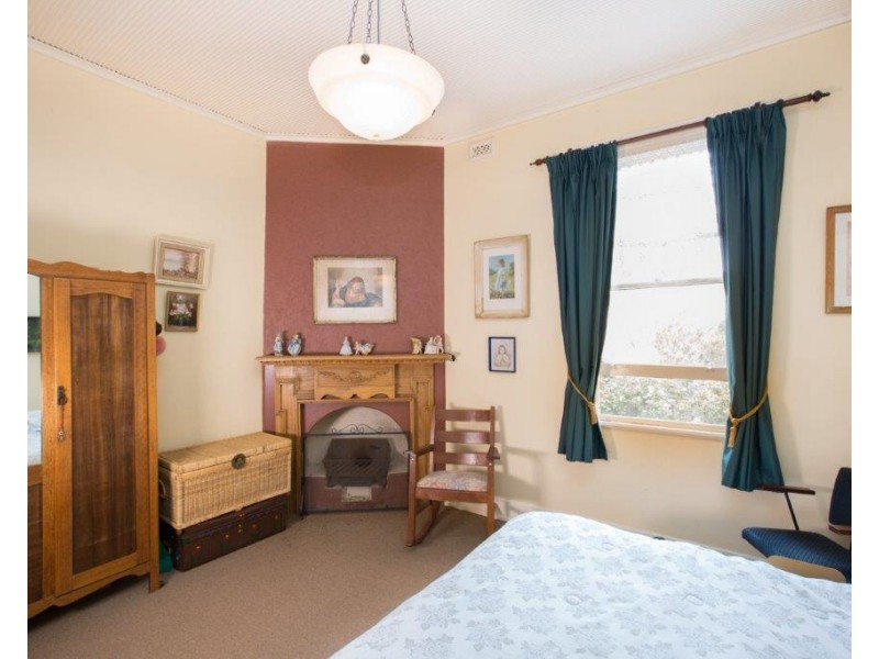 33 Gifford Road, Bridgetown WA 6255