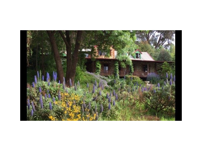 11 West Blackwood Terrace, Bridgetown WA 6255