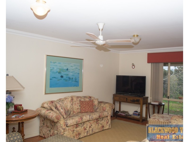 5 Hereford Heights, Bridgetown WA 6255