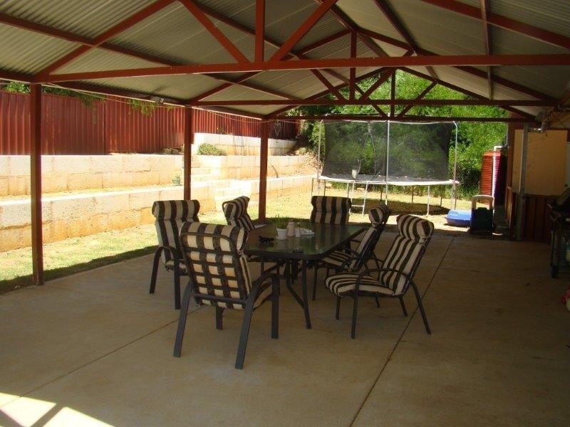 19 Dearle Street, Balingup WA 6253