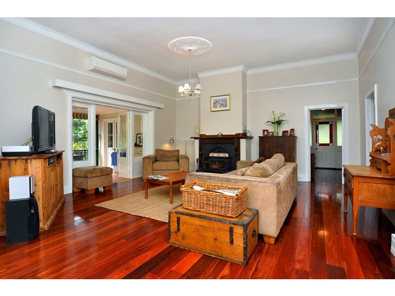 2 Doust Street, Bridgetown WA 6255