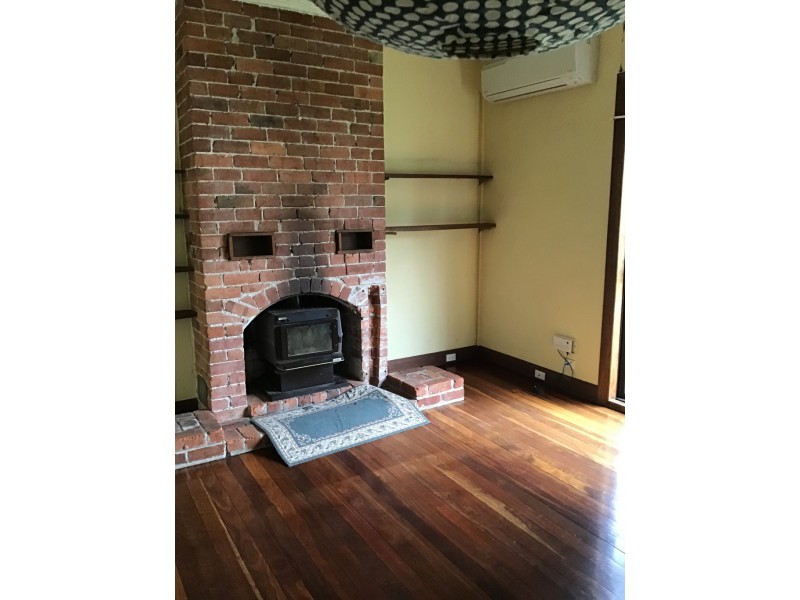 15 Wood Street, Balingup WA 6253