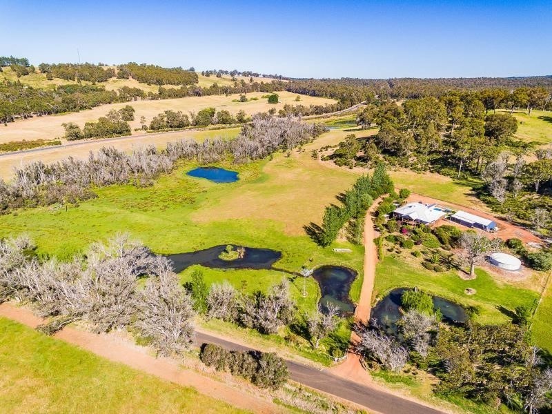37 Grimwade Road, Balingup WA 6253