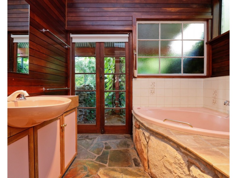 9 Brockman Street, Bridgetown WA 6255