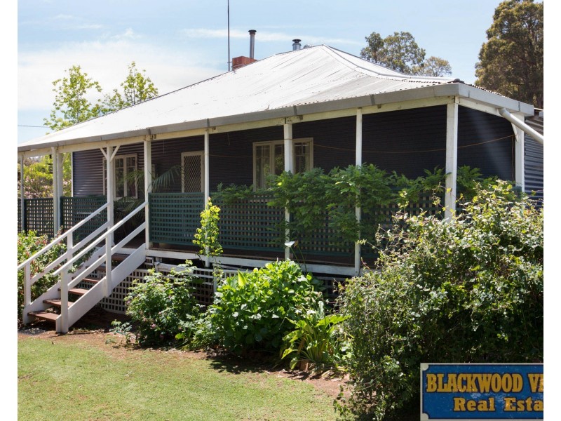 4 Coverley Road, Bridgetown WA 6255