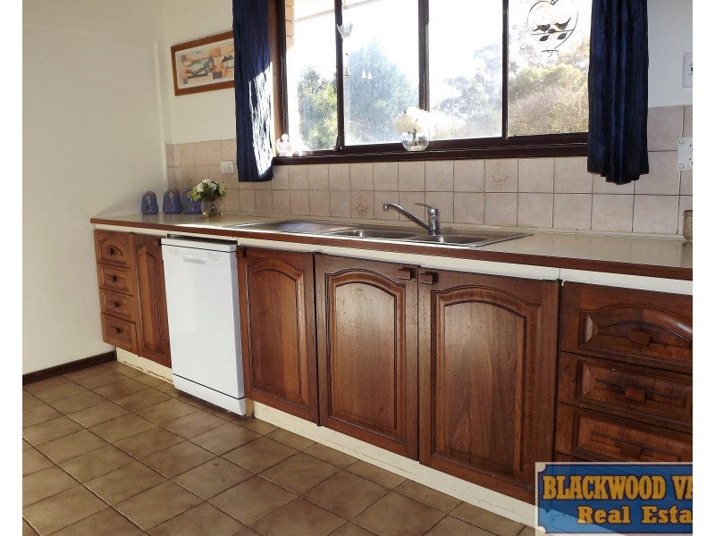 9 Apex Grove, Bridgetown WA 6255