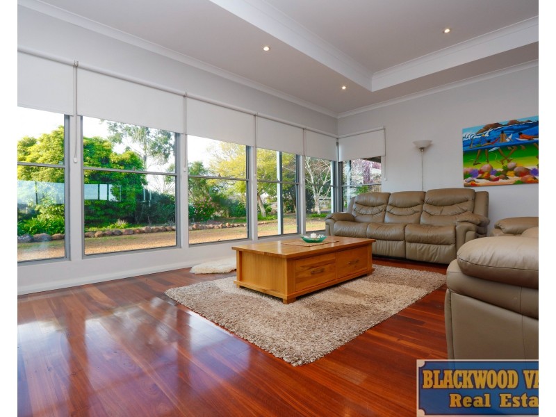 12 Robinia Way, Bridgetown WA 6255