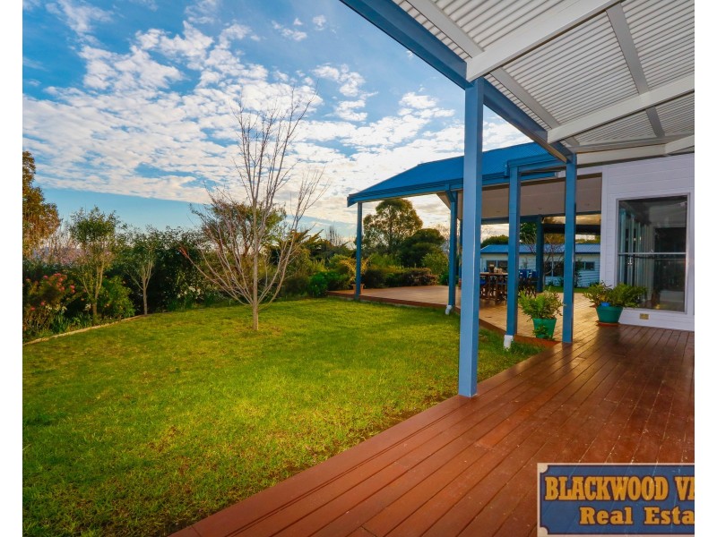 12 Robinia Way, Bridgetown WA 6255