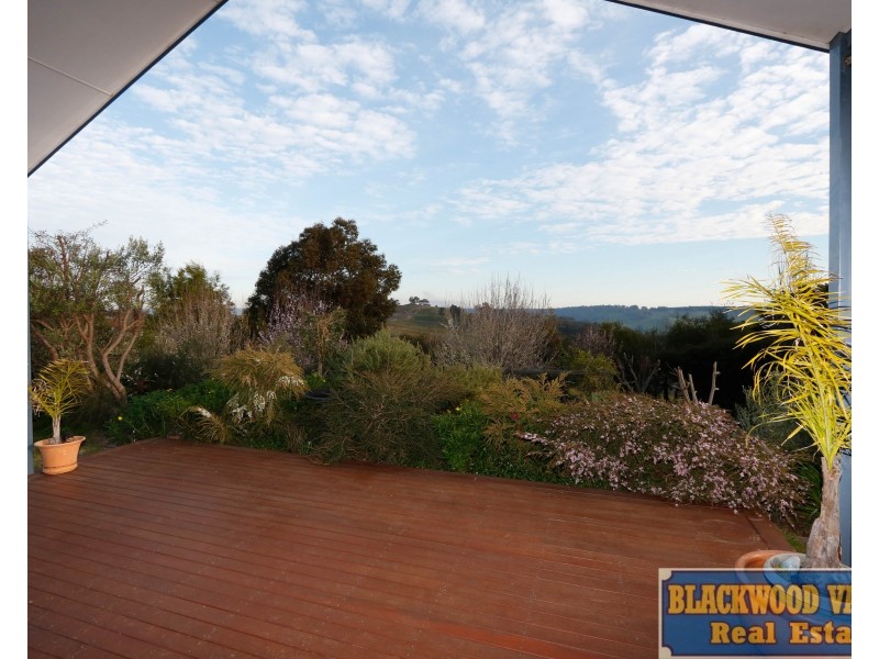 12 Robinia Way, Bridgetown WA 6255