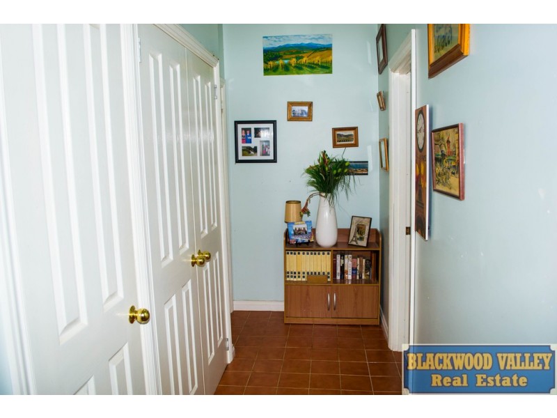 25 Barlee Street, Bridgetown WA 6255