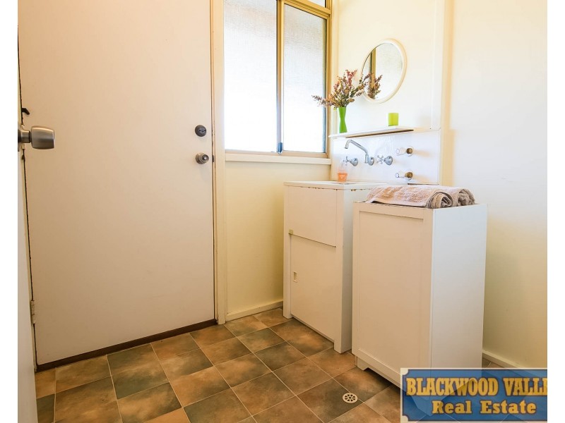 36b Forrest Street, Bridgetown WA 6255