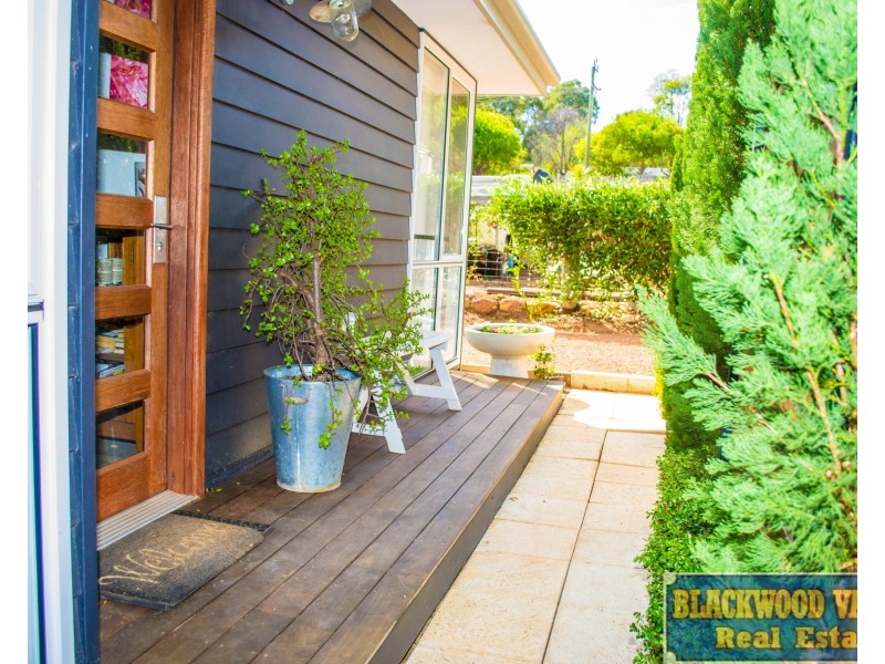 12 Ethel Street, Bridgetown WA 6255