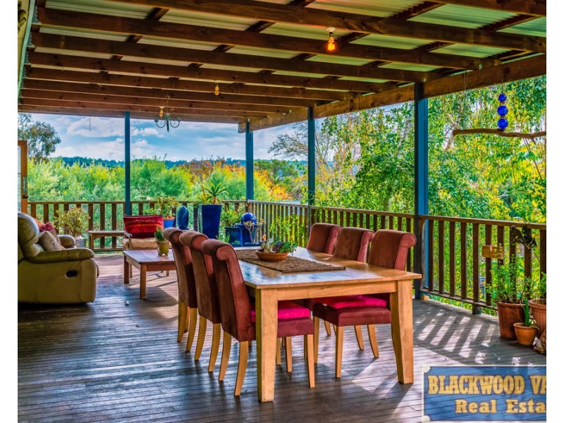 63 Blechynden Street, Bridgetown WA 6255