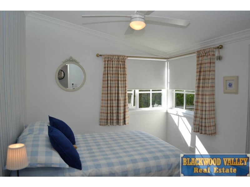 5 McAlinden Street, Bridgetown WA 6255