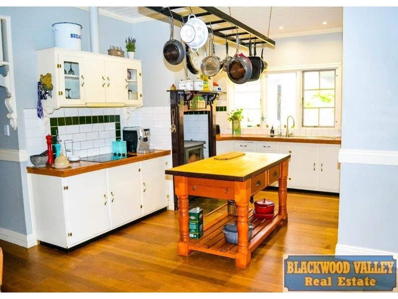 6 Hassell Street, Bridgetown WA 6255