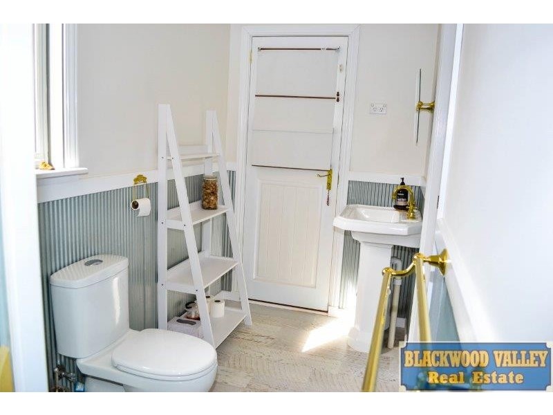 6 Hassell Street, Bridgetown WA 6255