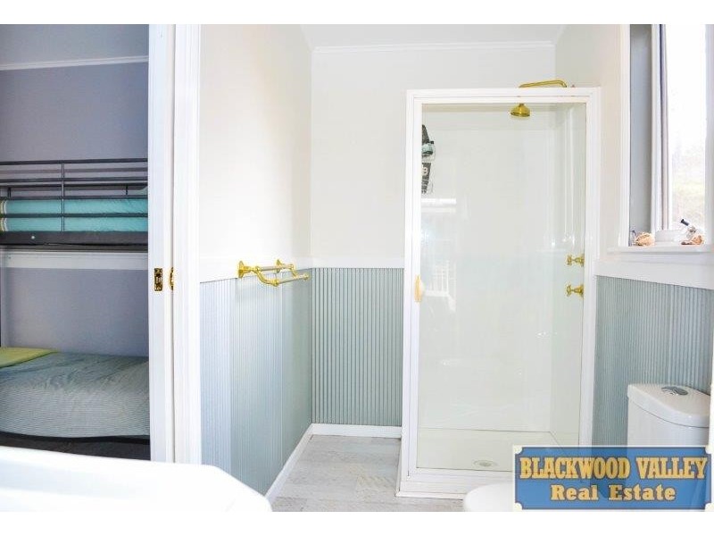 6 Hassell Street, Bridgetown WA 6255