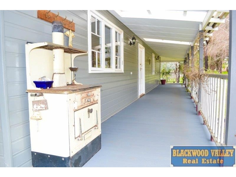 6 Hassell Street, Bridgetown WA 6255