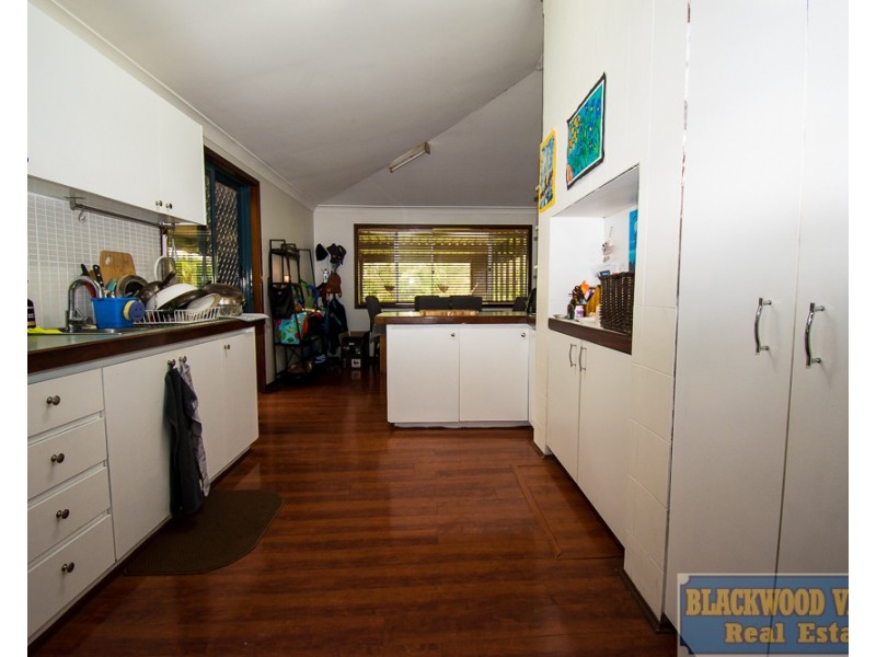 15 Bunbury Street, Bridgetown WA 6255