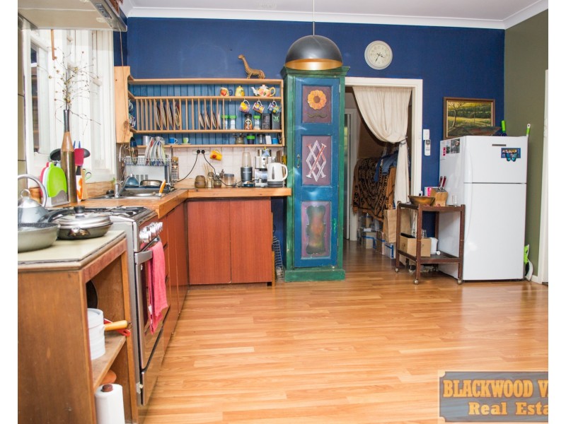 18 Barlee Street, Bridgetown WA 6255
