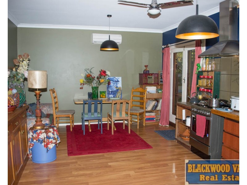 18 Barlee Street, Bridgetown WA 6255