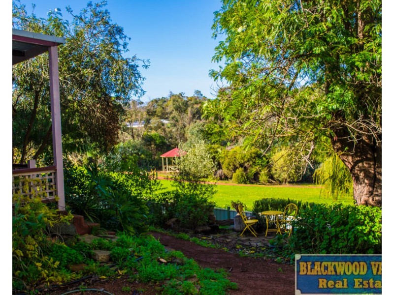 18 Barlee Street, Bridgetown WA 6255