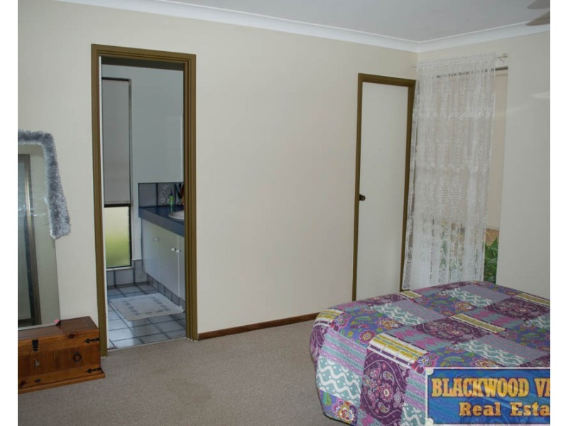 100 Trigwell Street East, Donnybrook WA 6239