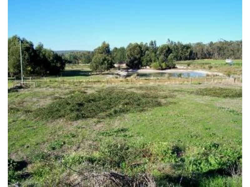 10 Baxter Street, Kirup WA 6251