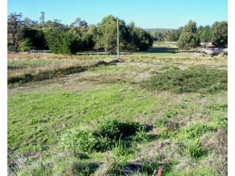 10 Baxter Street, Kirup WA 6251