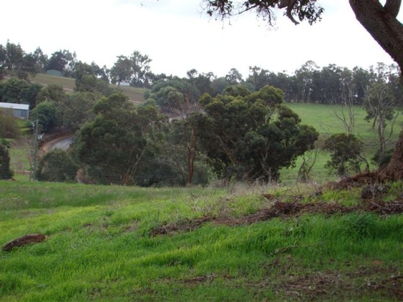 109 Robinia Way, Bridgetown WA 6255