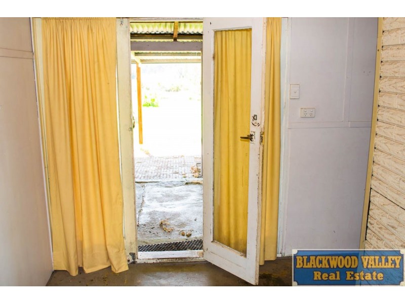 19843 South Western Highway, Newlands WA 6251