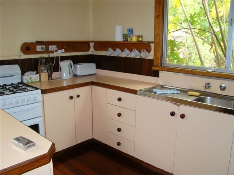 15 Wood Street, Balingup WA 6253