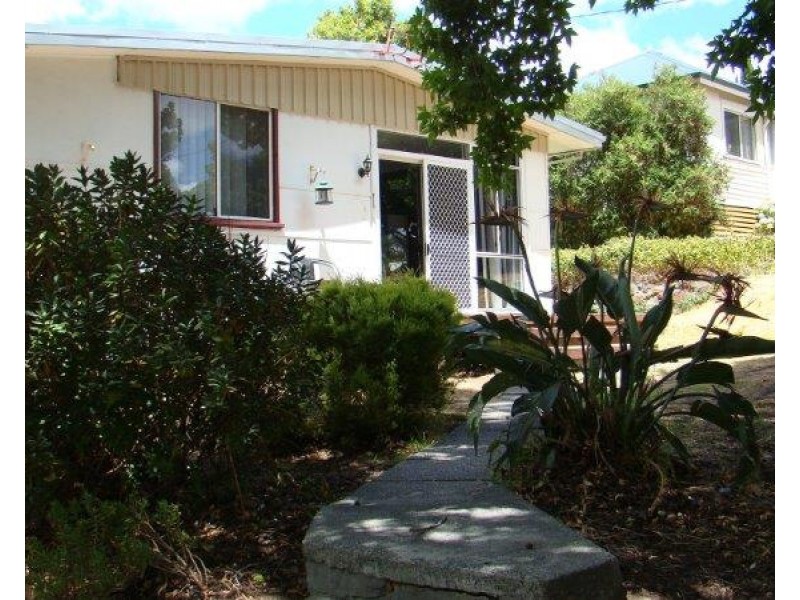 9 Lockley Ave, Bridgetown WA 6255