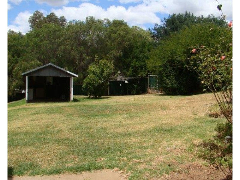 9 Lockley Ave, Bridgetown WA 6255