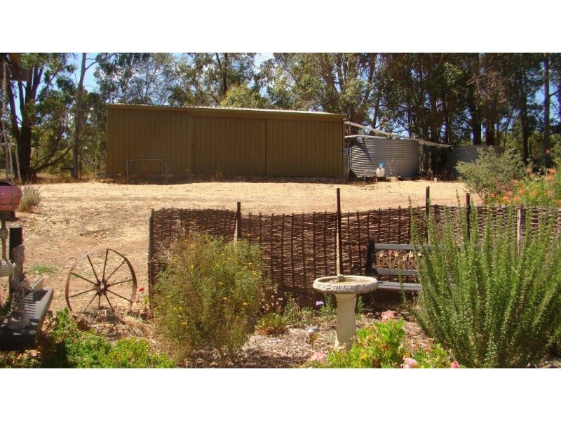 191 Smith Street, North Greenbushes WA 6254