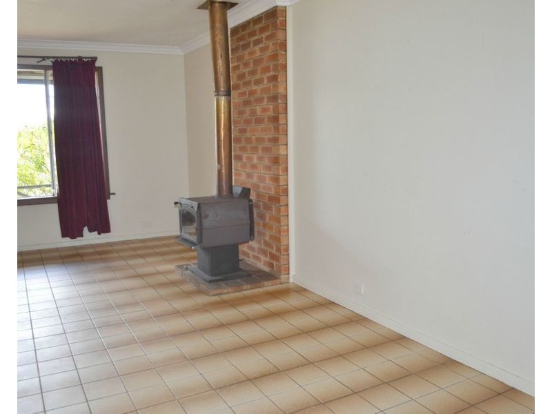 39 South Western Highway, Kirup WA 6251