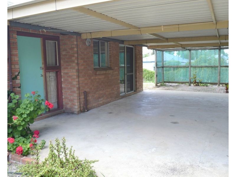 39 South Western Highway, Kirup WA 6251