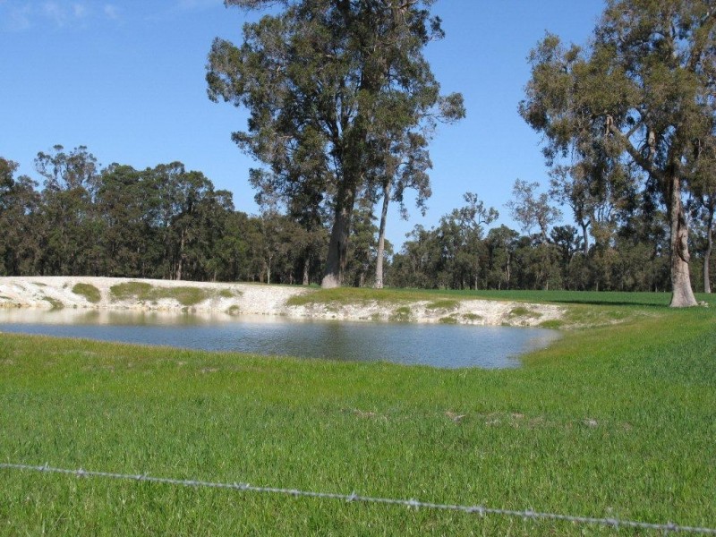 11016 Greenbushes-Boyup Brook Rd, Bridgetown WA 6255