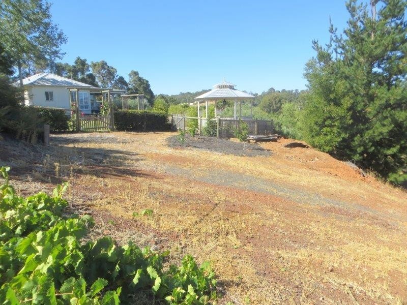 3 Dusting Drive, Bridgetown WA 6255