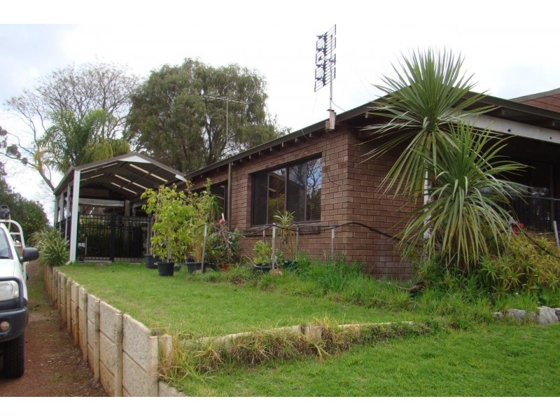 1 Orchard Close, Bridgetown WA 6255