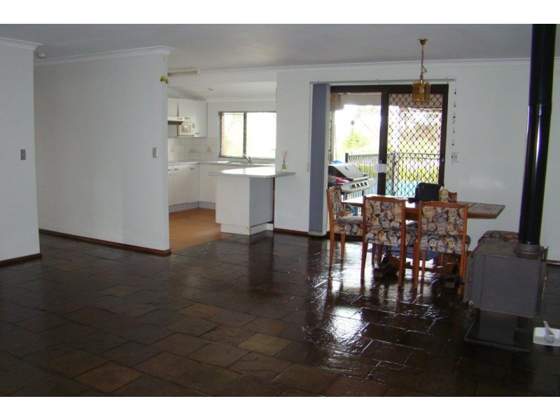 1 Orchard Close, Bridgetown WA 6255