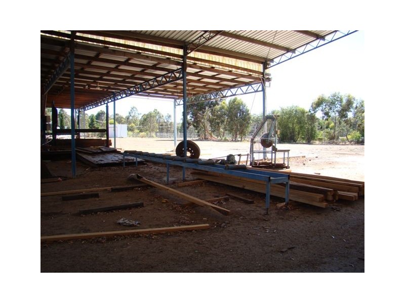 60 Wandoo Way, Hester WA 6255