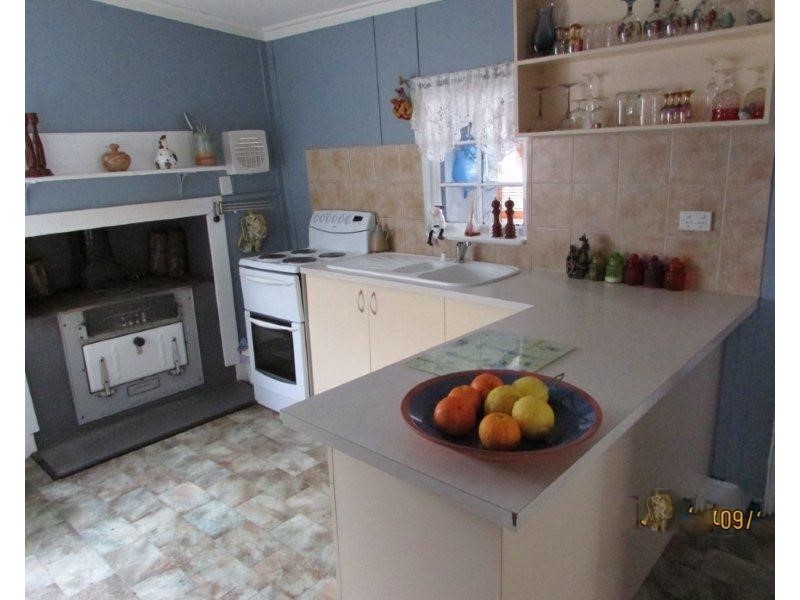 56 Jephson Street, Greenbushes WA 6254