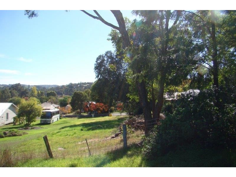 1A Brockman St, Bridgetown WA 6255