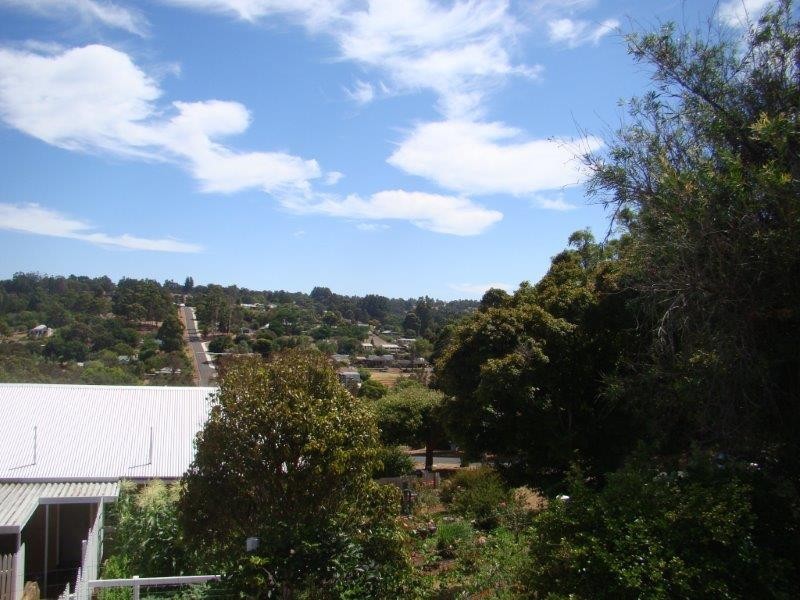 1 Barlee st, Bridgetown WA 6255