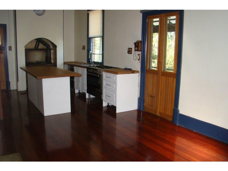 15 Doust Street, Bridgetown WA 6255