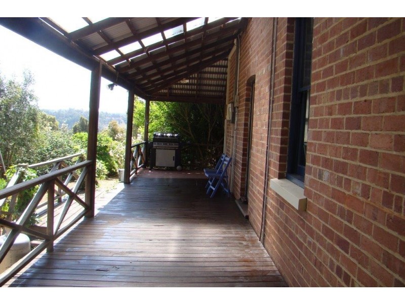 15 Doust Street, Bridgetown WA 6255