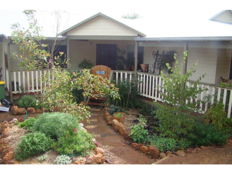 8 Huggett Place, Bridgetown WA 6255